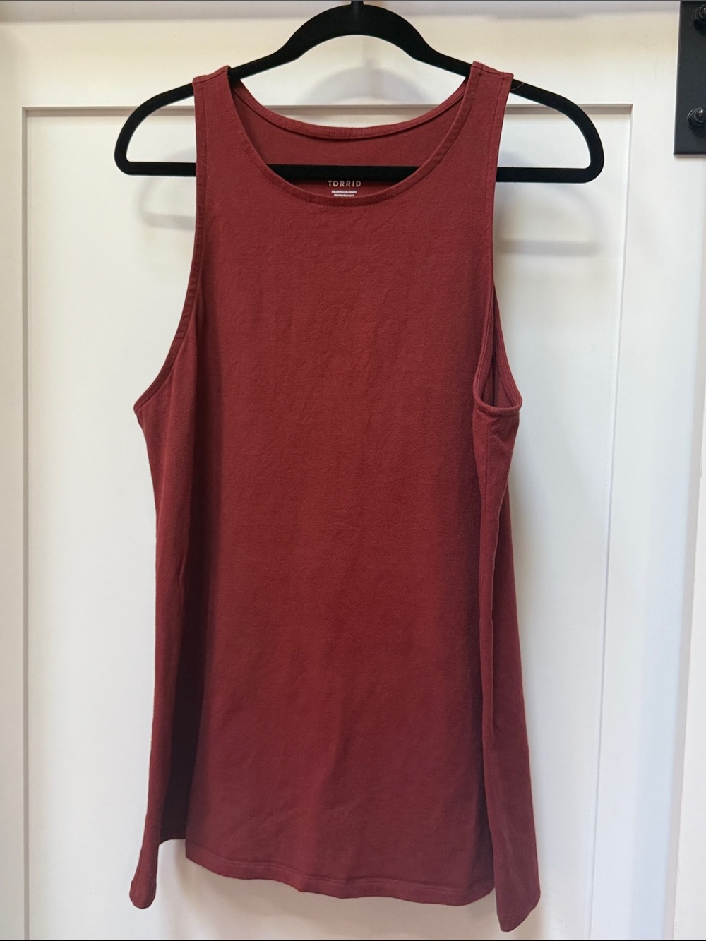 Torrid Brick Red Foxy Goddess Neck Tank Size 3